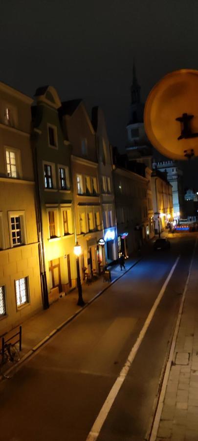 Private Apartament Wroniecka 6 - Parking Poznan Bagian luar foto